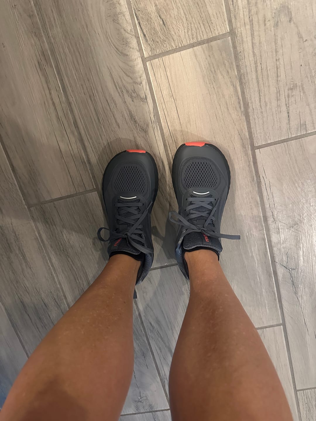 Customer photo review of Flow - Wide Toe Box Everyday Walking Shoes (Unisex)