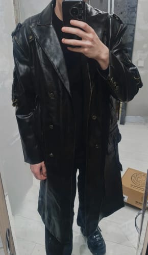 Customer photo review of Cyberpunk trench coat "Kamirai"