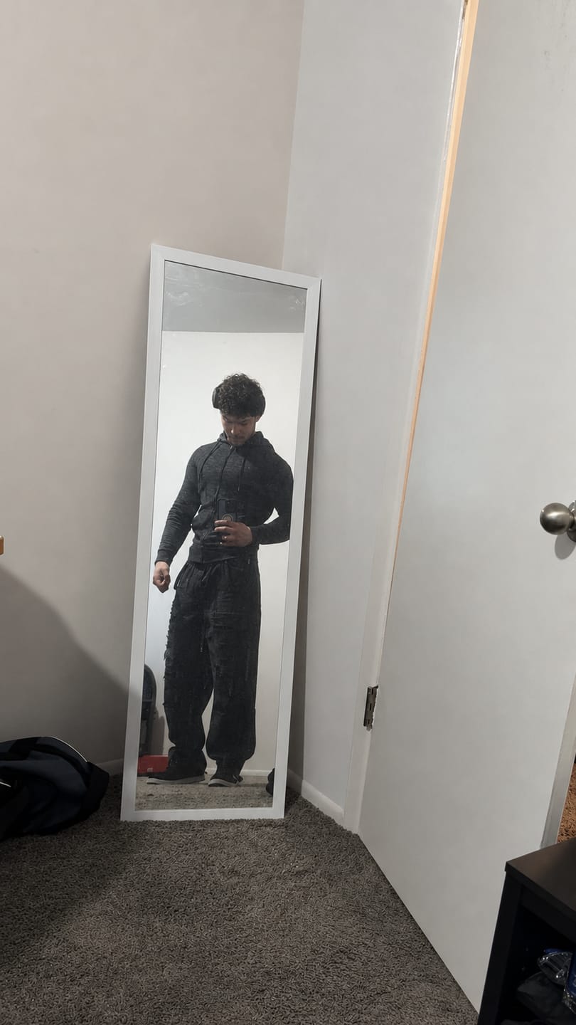 Customer photo review of 6004 - Destroyed Jeans
