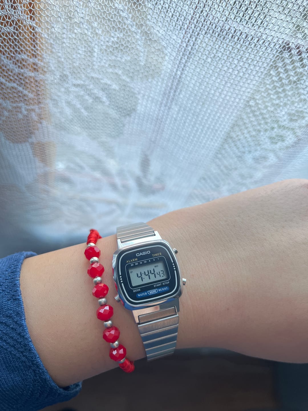 Customer photo review of Reloj Casio Vintage LA670WA-1DF Plateado Mini