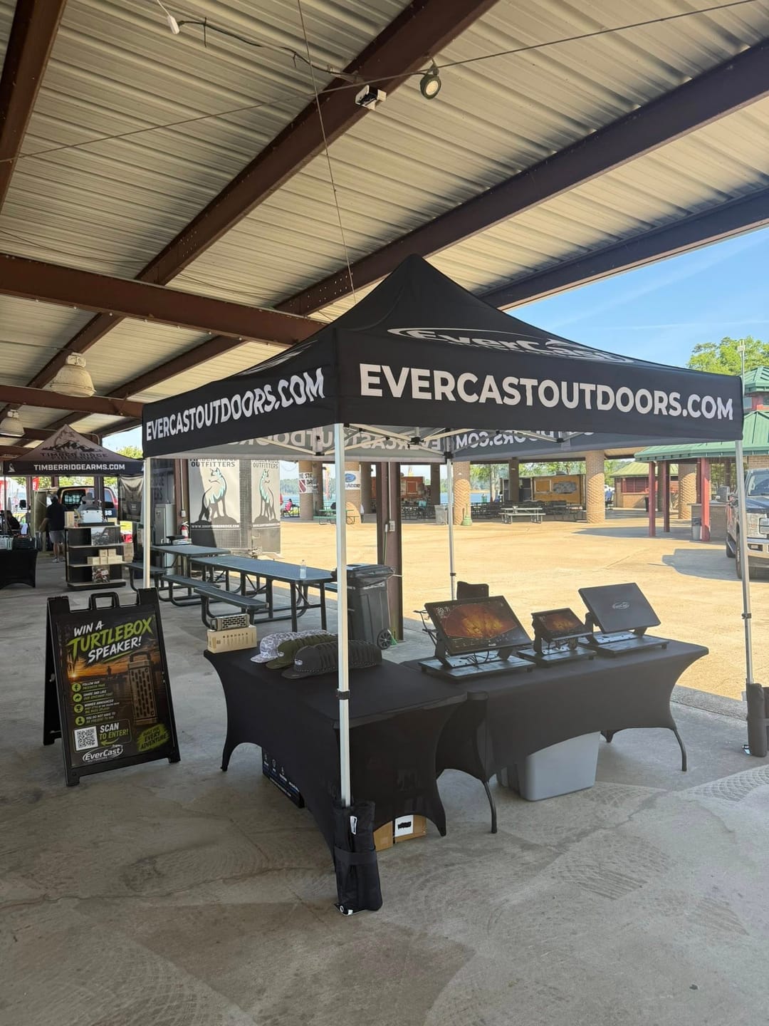 Customer photo review of Premium Aluminum 10' Tent Kit (Full-Bleed Dye Sublimation) 17" Valance