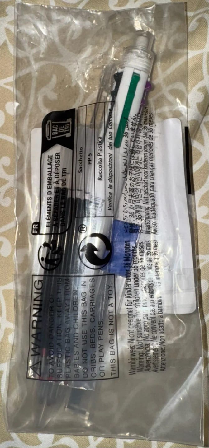 Customer photo review of Automatic Pencil Multifunction Pencil With  5 Colors
