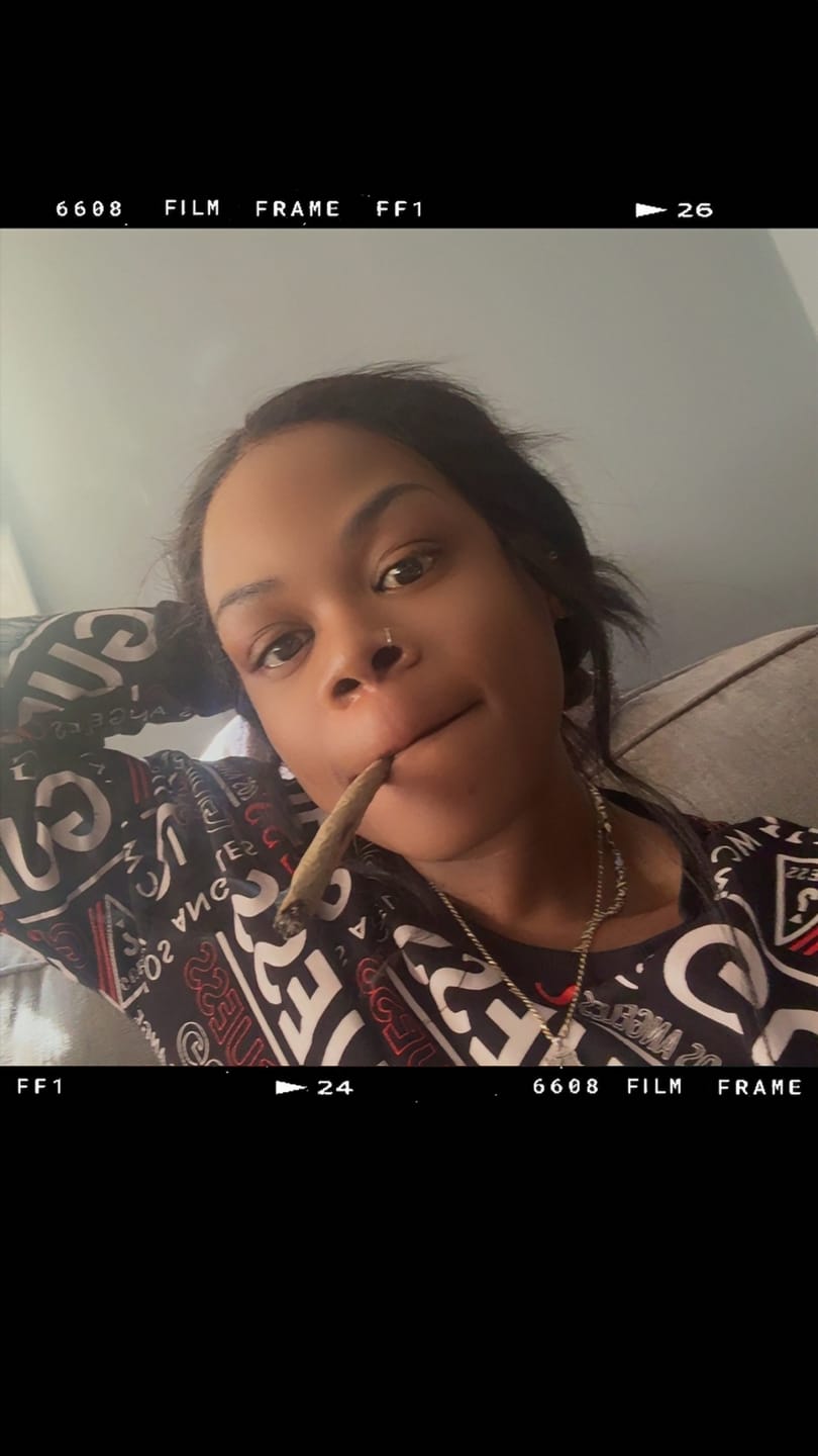 Customer photo review of Pineapple Express - Minis - 28 Grams - Sativa