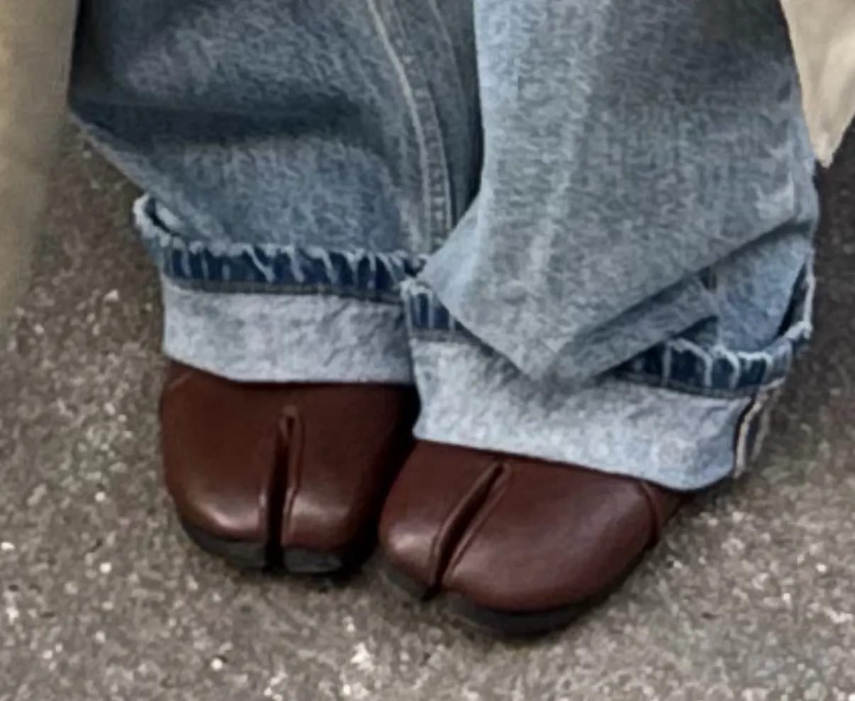 Customer photo review of Bianca Split-Toe Leather Mules
