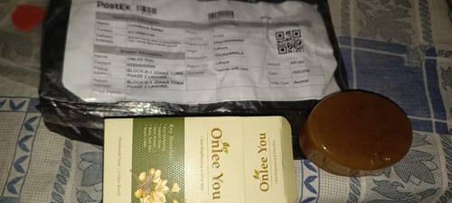 Customer photo review of Onlee You – Skin Brightening & Glow Bar