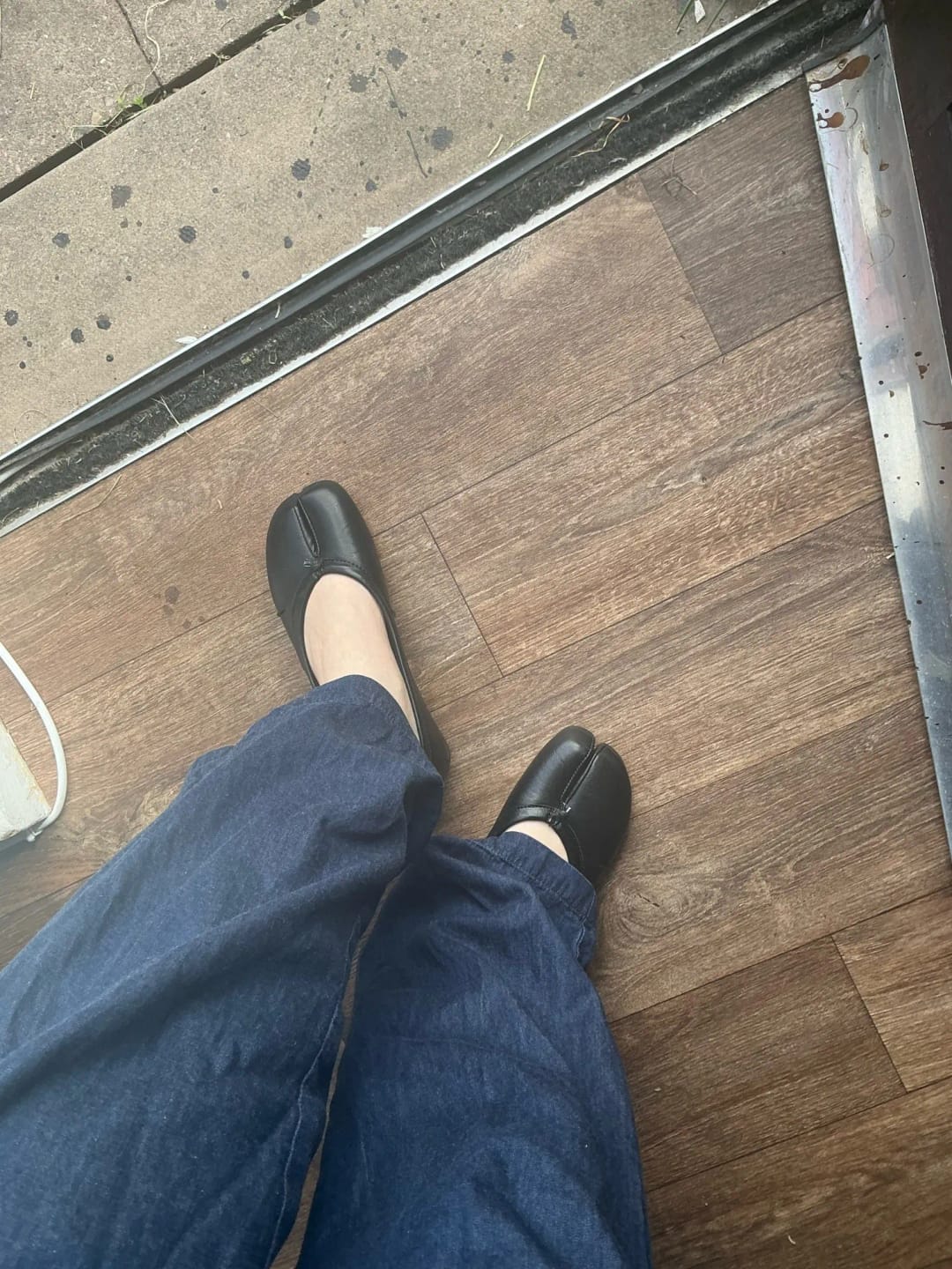 Customer photo review of Bianca Split-Toe Leather Mules