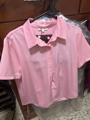 Customer photo review of Milán Scalloped Sleeve Tech Blusa