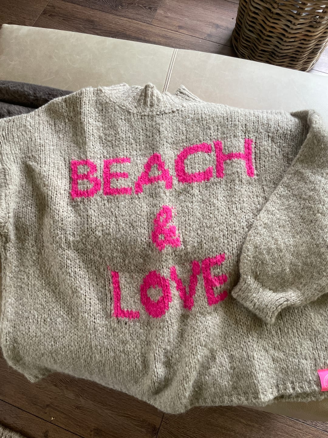Customer photo review of Strickpulli BEACH & LOVE