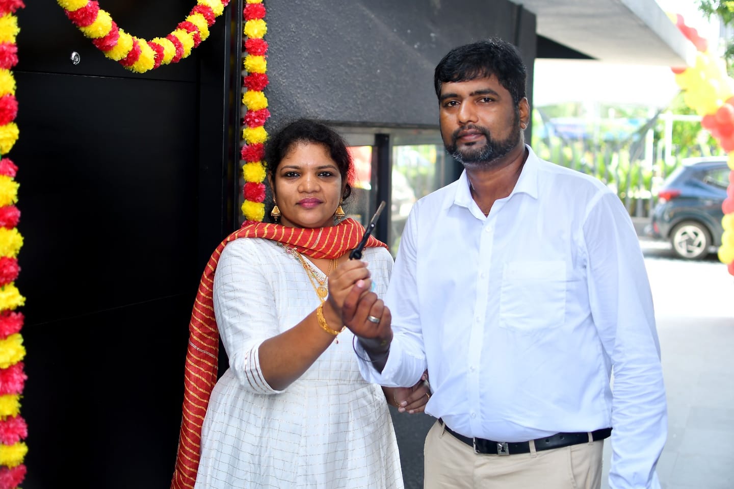 Customer photo review of Delight + Monaco - White Shirt with Sandal Trouser Combo For Men | Uathayam