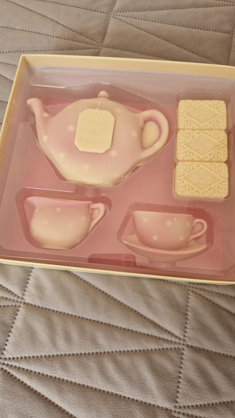 Customer photo review of Chocolate Teapot and Biscuit Set
