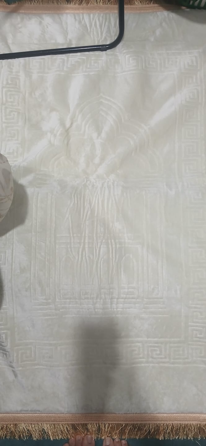 Customer photo review of Ergonomic Prayer Mat with Raised Cushion