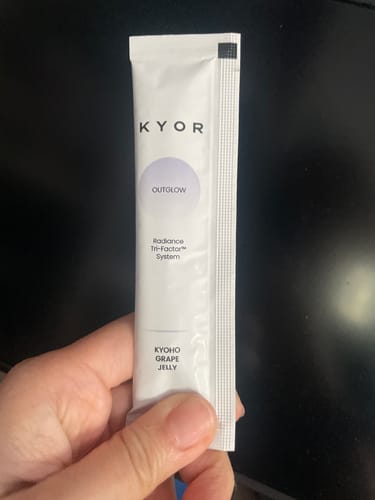 Customer photo review of OUTGLOW - Radiance Tri-Factor™ Jelly