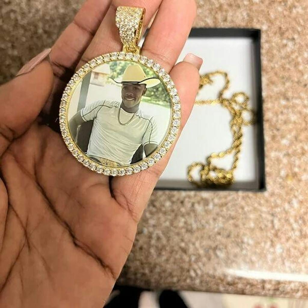 Customer photo review of Medallion Photo Necklace With Picture Inside – From Son or Daughter – Custom Personalized Pendant