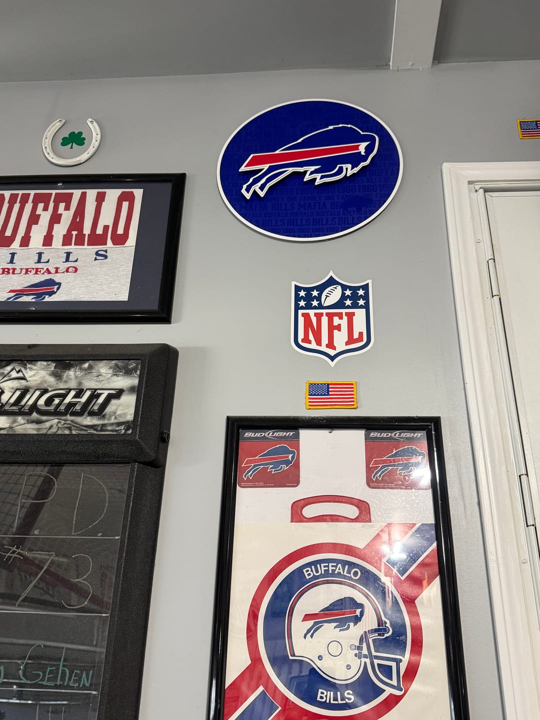 Customer photo review of Buffalo Bills CRAFT SERIES 3D Embossed Metal Wall Art