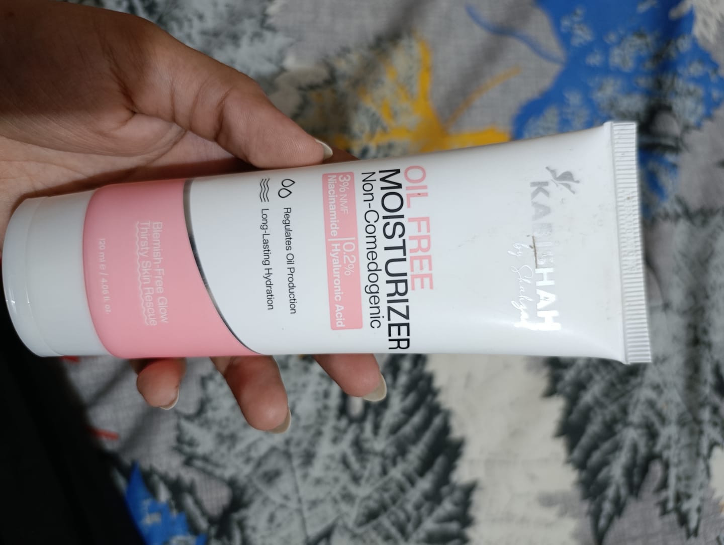 Customer photo review of Oil Free Moisturizer