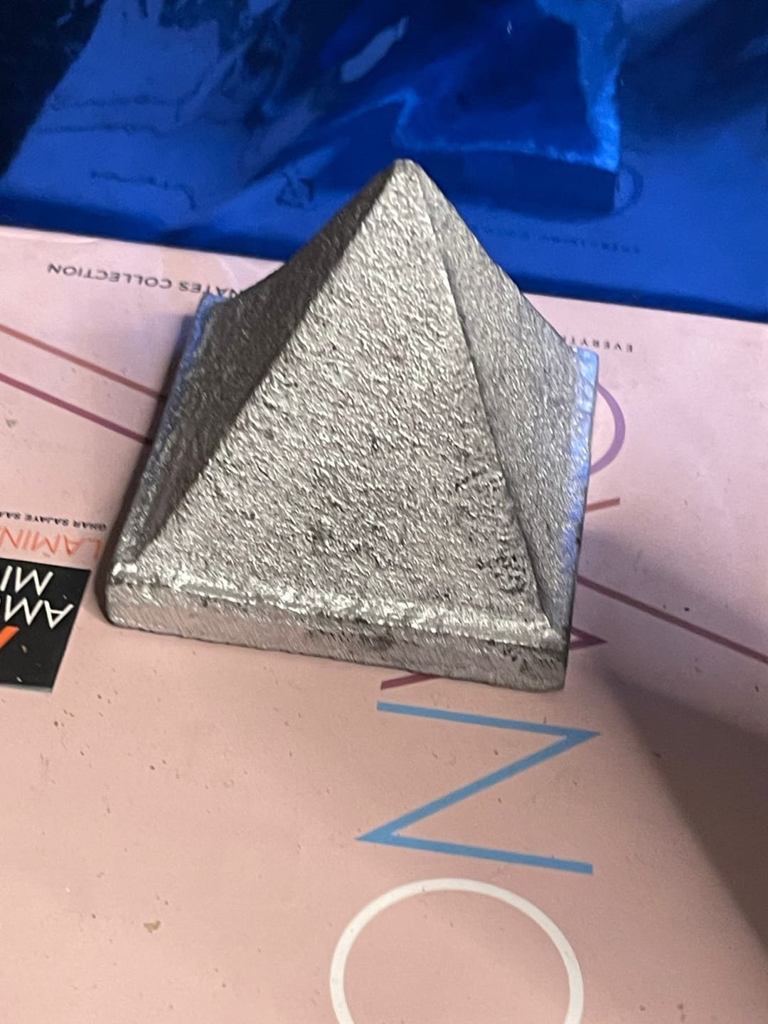 Customer photo review of Solid Iron Metal Pyramid Vastu Remedy for West Direction and Brahmasthan Balance, Mental Focus, Career Success and Positive Energy Correction | 6.5 cm | 615 g
