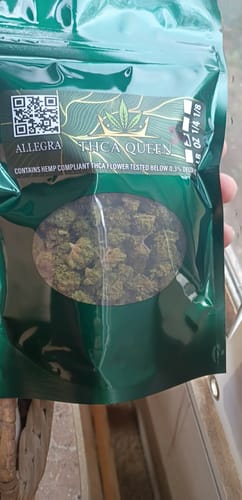 Customer photo review of THCA Queen