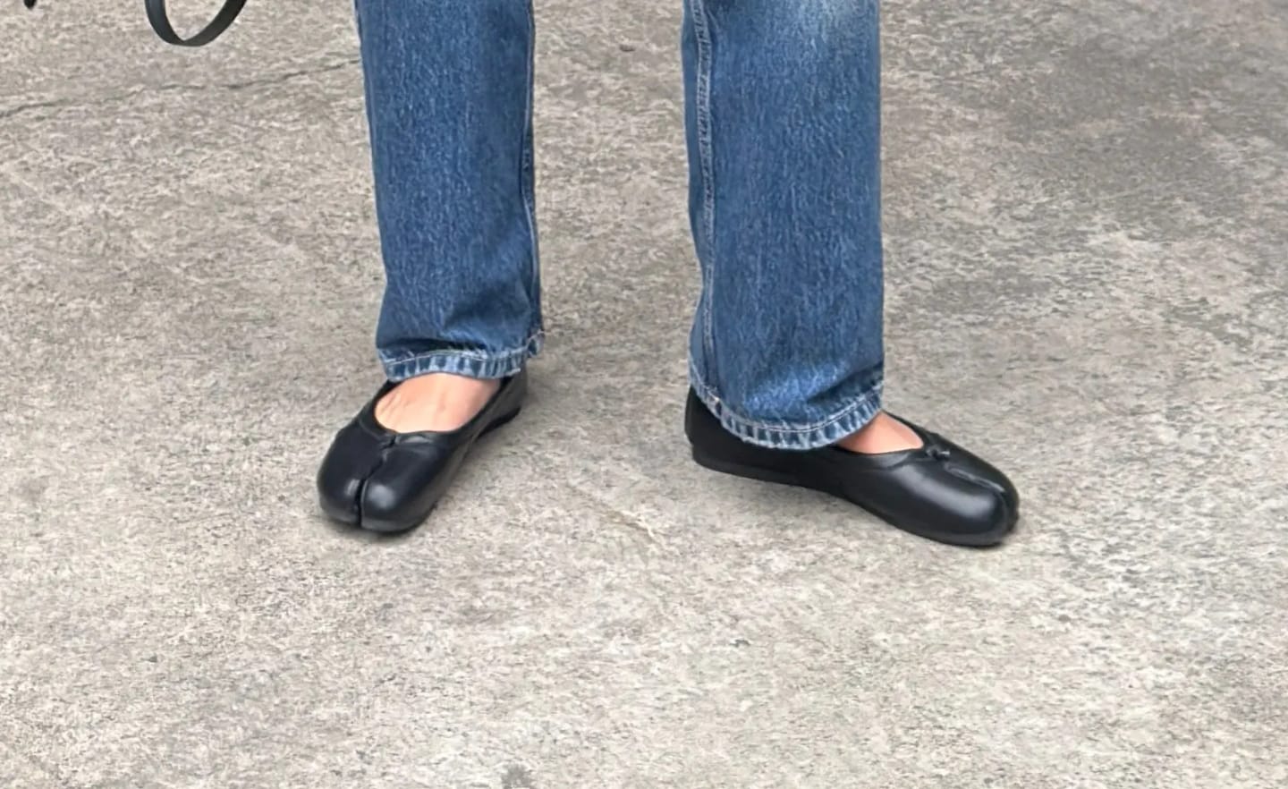 Customer photo review of Bianca Split-Toe Leather Mules