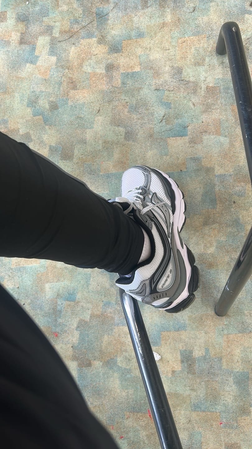 Customer photo review of OMNI 9 SNOW WHITE