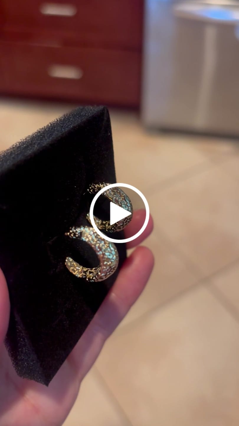 Customer video review of Oaklynn 18k White Gold Plated 20mm Semi-Hoop Earrings for Women