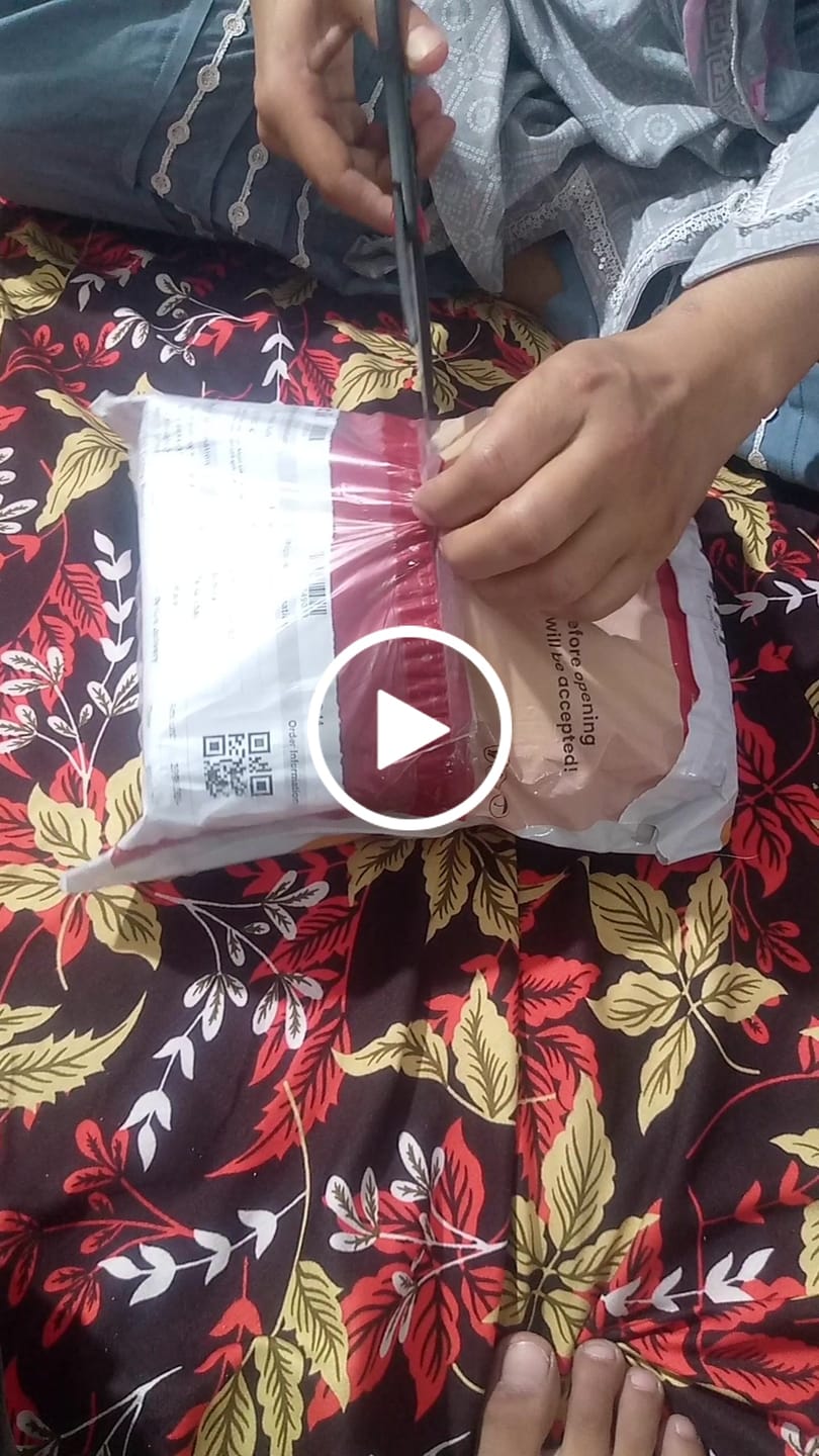Customer video review of Gluta Collagen Brightening Cream