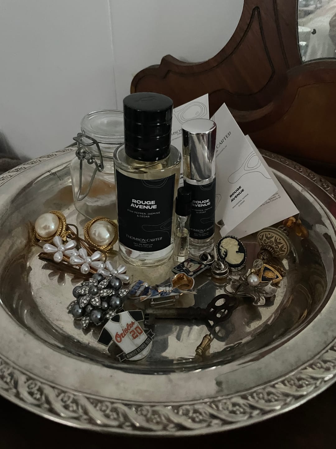 Customer photo review of Rouge Avenue | Eau de Parfum