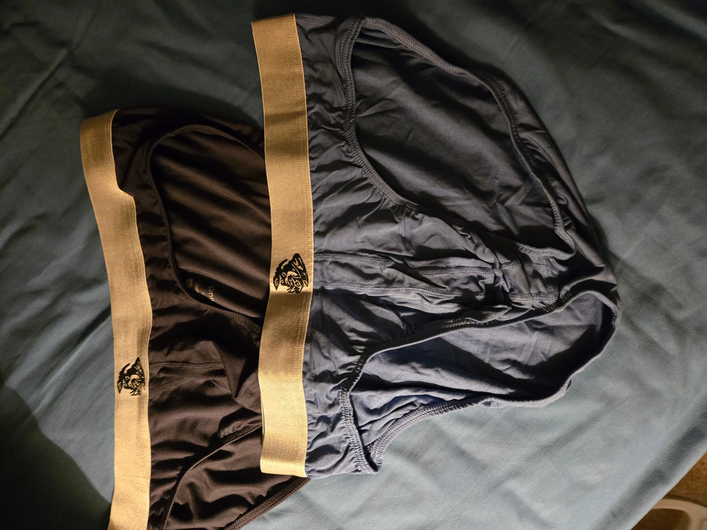 Customer photo review of Modal 0in Briefs No Fly 3pk Blue/Gunmetal Gray/Heather Gray