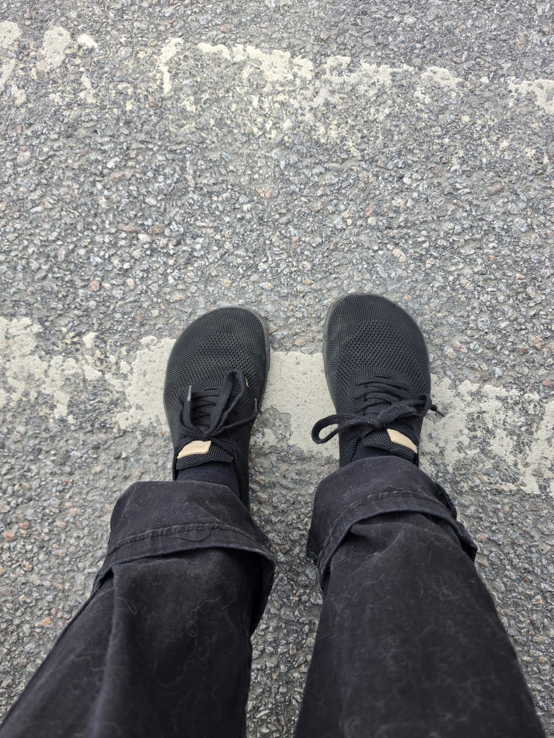 Customer photo review of Vaistoa Iloa | Knitted Barefoot Sneakers