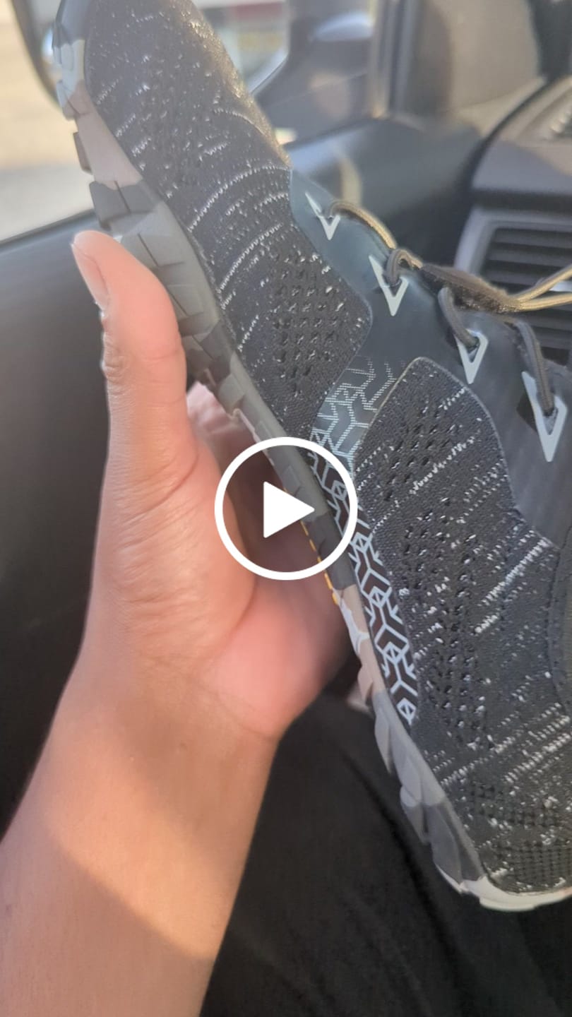 Customer video review of Smart II - Barefoot Shoes