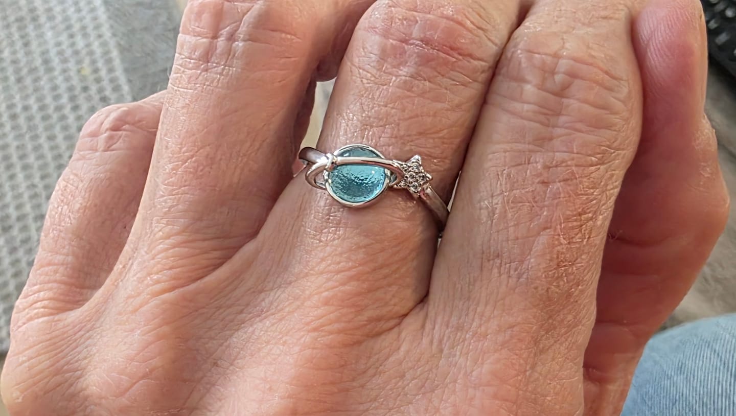 Customer photo review of Mondstein Ring - Mond & Stern
