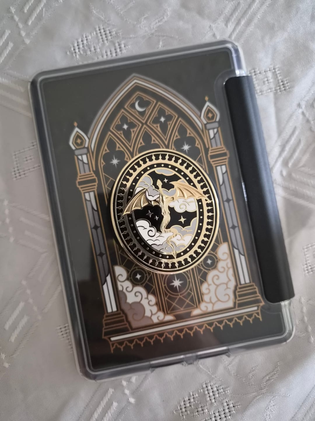 Customer photo review of Dragon Lore eReader Sticker Insert