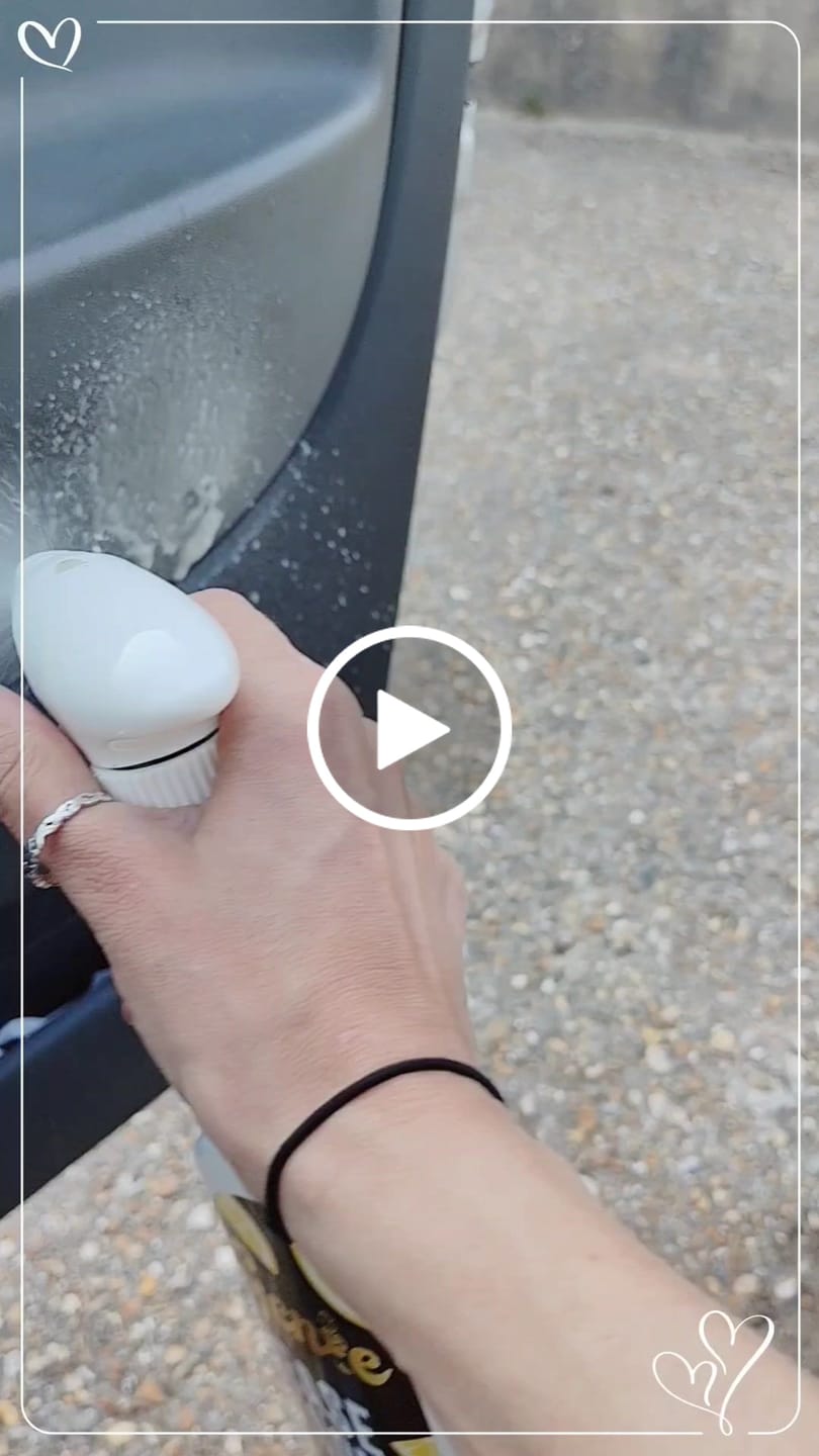 Customer video review of Genie Grease Be Gone