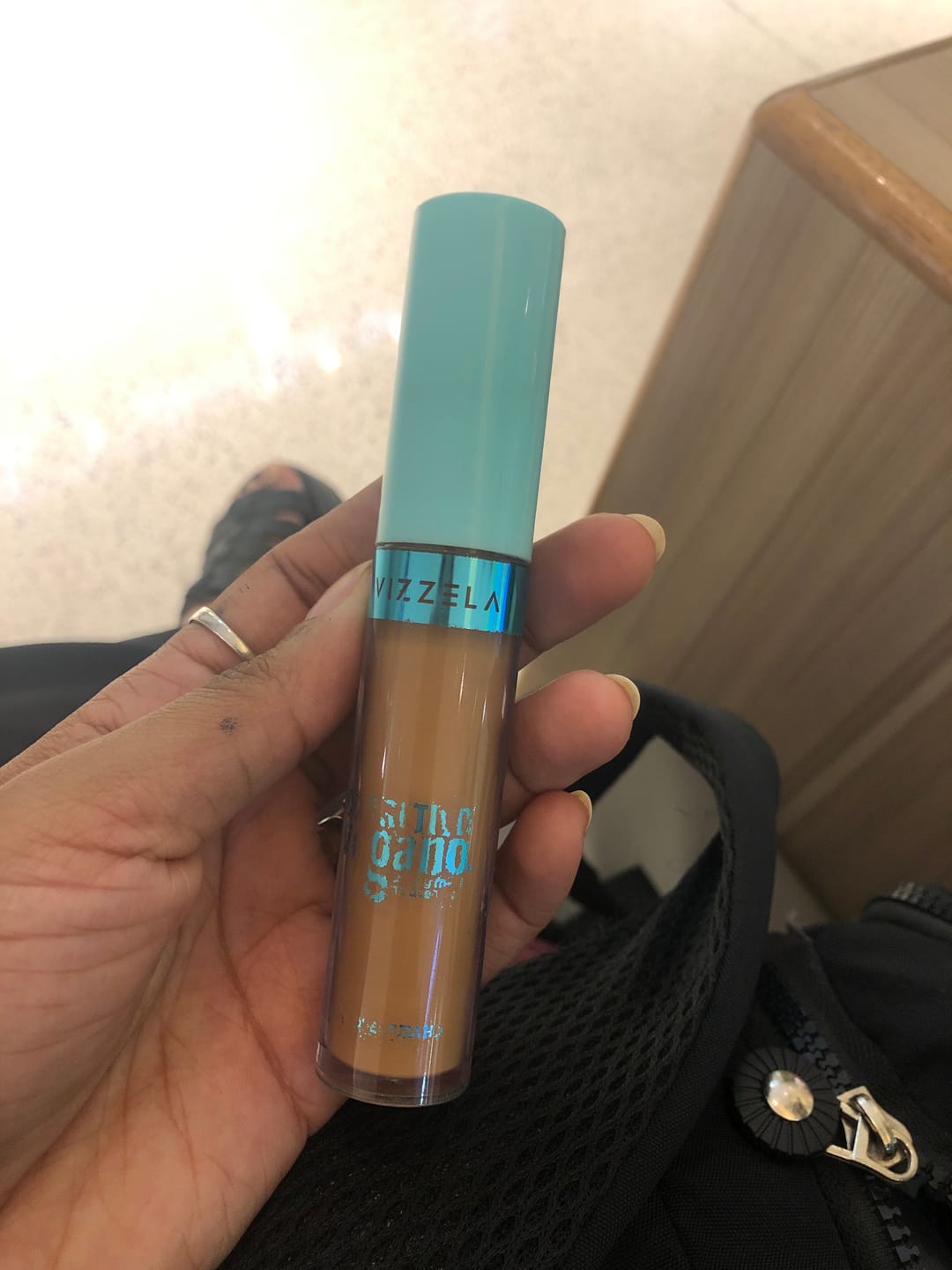 Customer photo review of Corretivo Líquido Matte - Vizzela