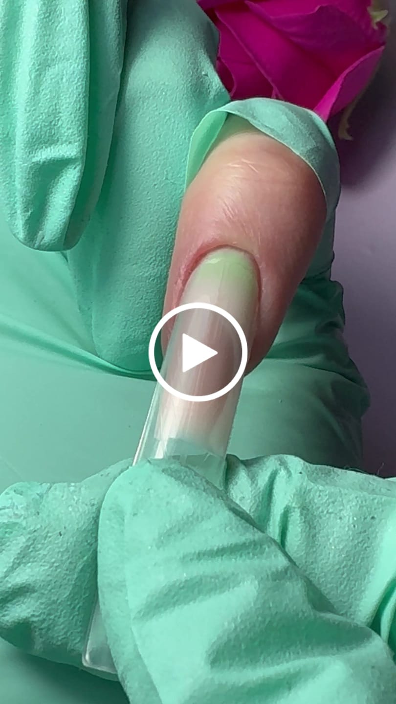 Customer video review of Pastel Dreams 05 Builder Gel