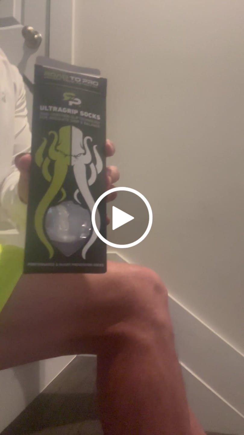 Customer video review of Ankle Anti-Slip Tennis Socks - 1 Pair