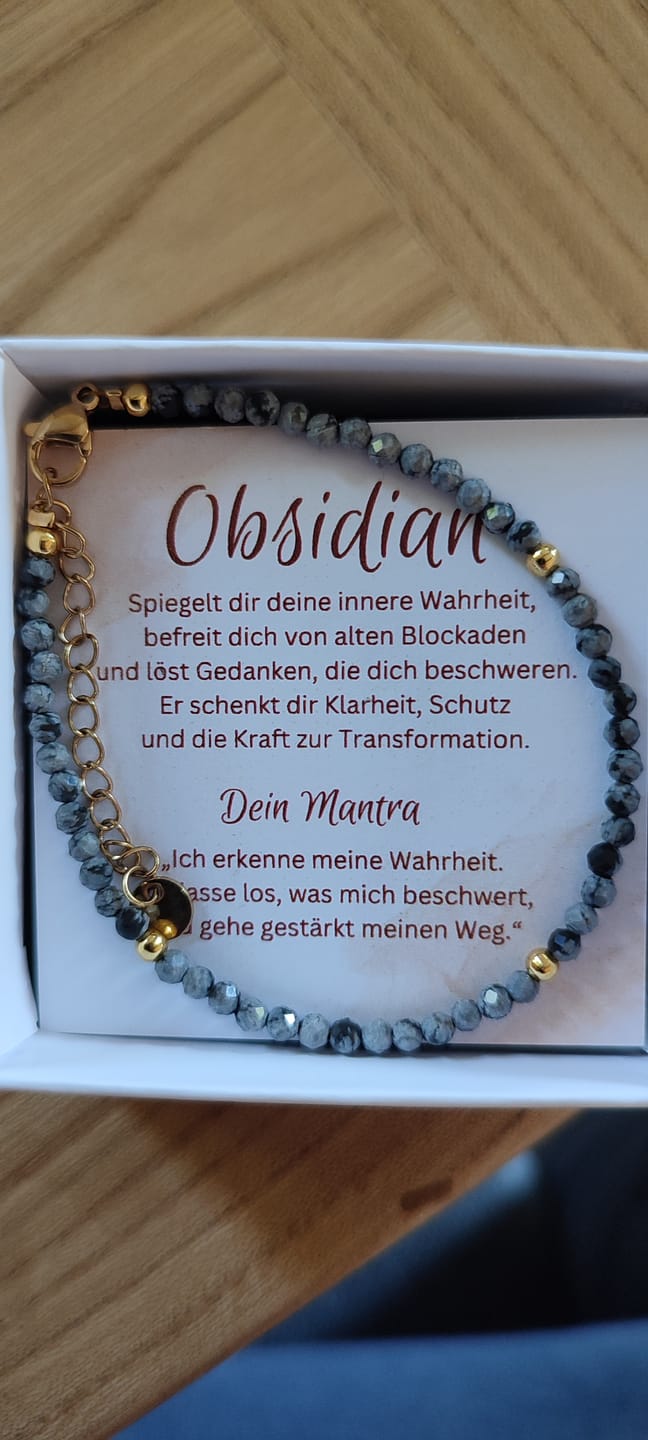 Customer photo review of Obsidian Armband - Schneeflocken Obsidian