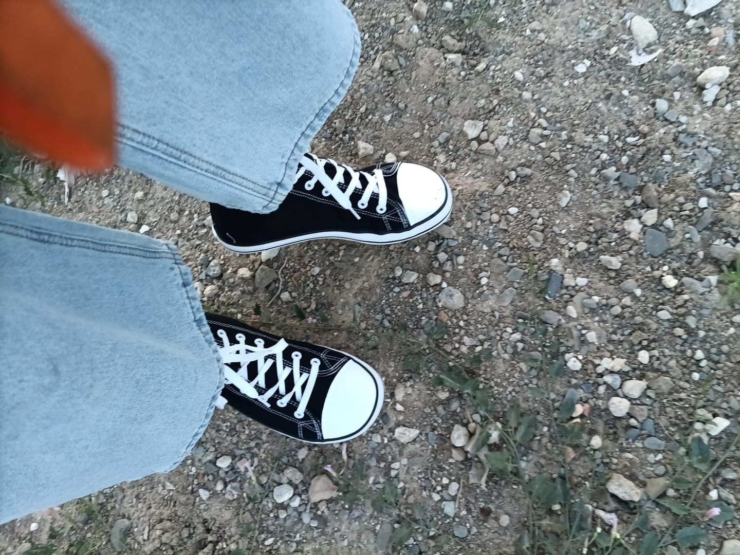 Customer photo review of Roam I - Zapatos Barefoot