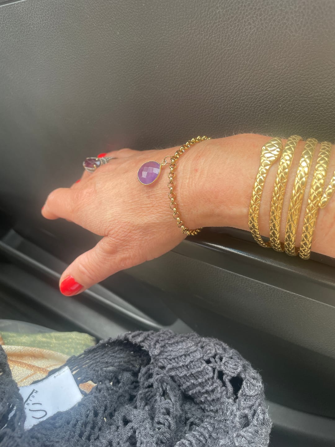Customer photo review of Bracelet Clin d’Œil