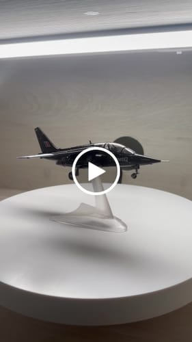 Customer video review of HERPA QINETIQ ALPHA JETA 1/72 (**)