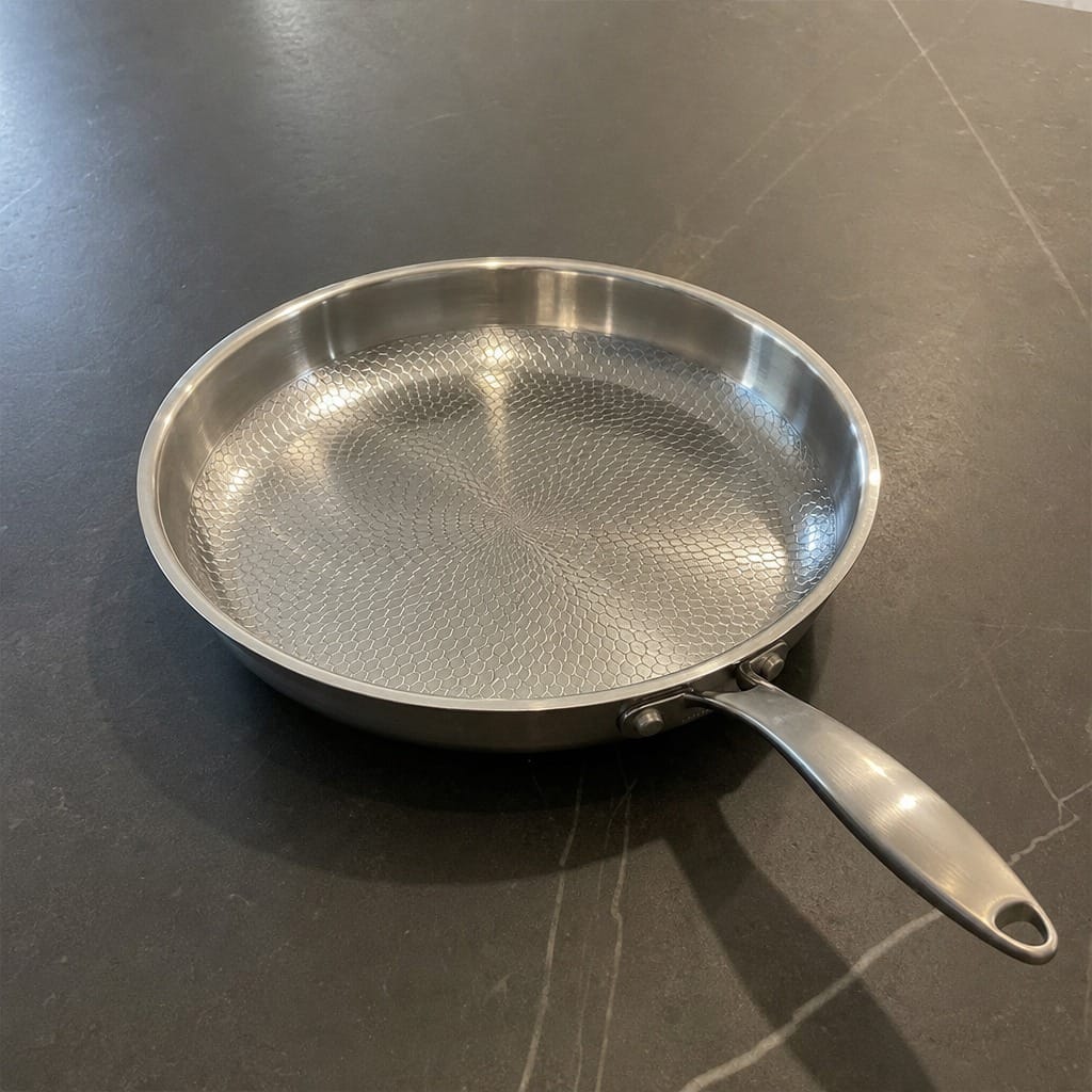 Customer photo review of Hand-Hammered Titanium Pan