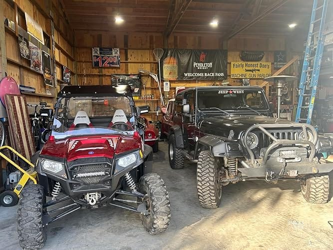 Customer photo review of UTV Full Windshield for Polaris RZR 800 / S 800/4 800, XP 900/4 900, RZR 570