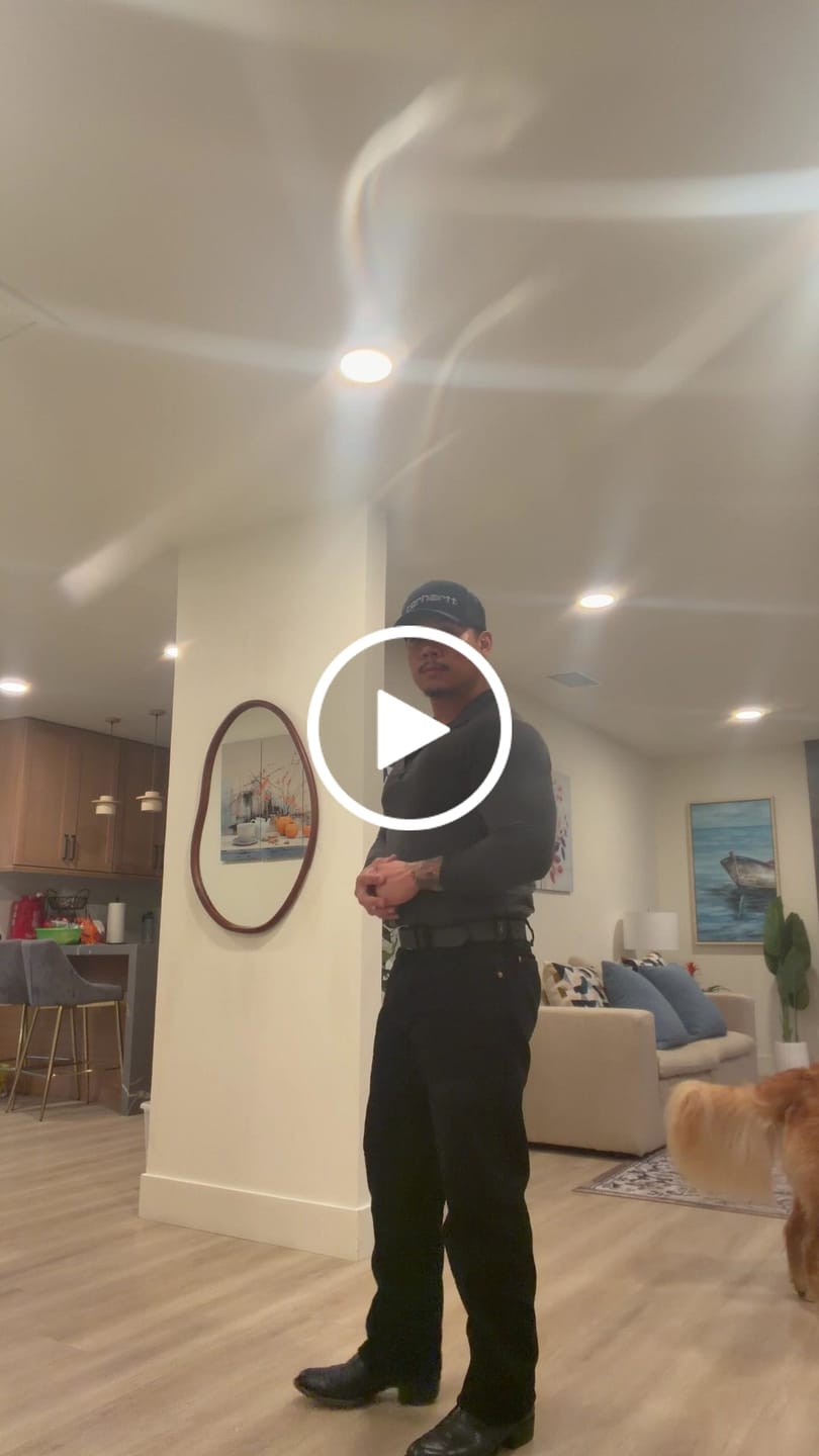 Customer video review of Fitted Performance Quarter Zip