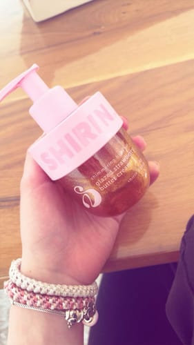 Customer photo review of Shimmering Body Oil Glazed Strawberry Butter Cream