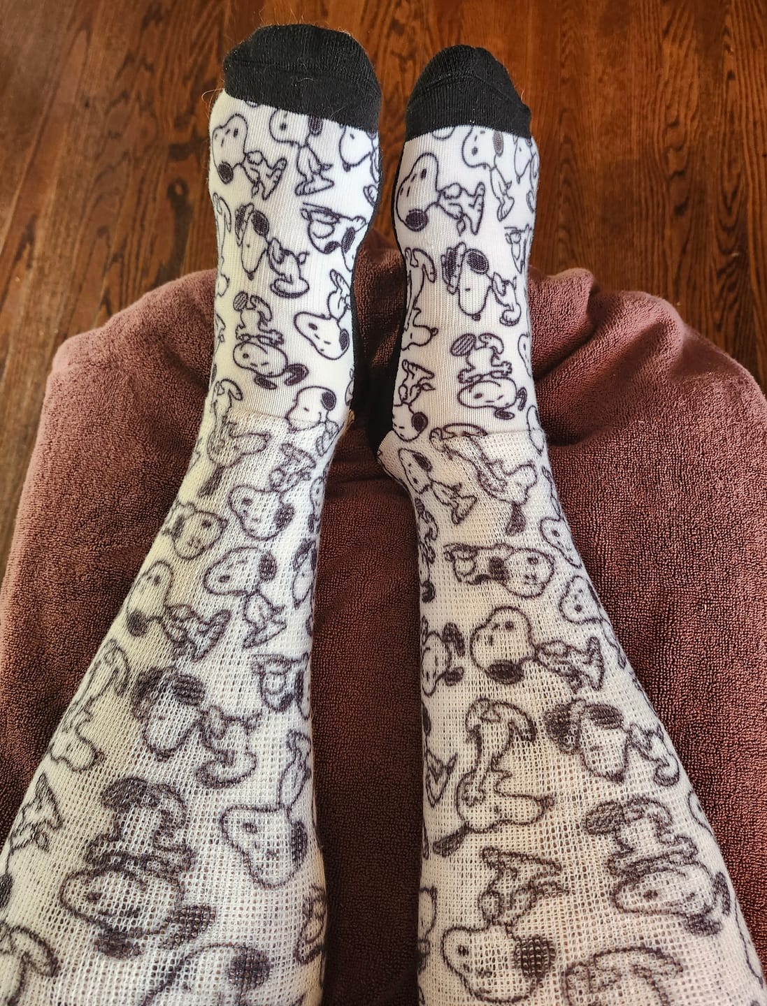 Customer photo review of Snoopy Sox EasyStretch™ Socks