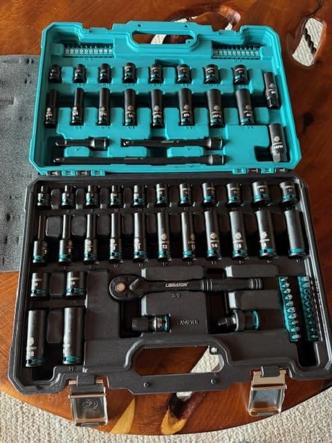 Customer photo review of Libraton 90PCS 3/8" Drive Master Impact Socket & Ratchet Set - Product Description