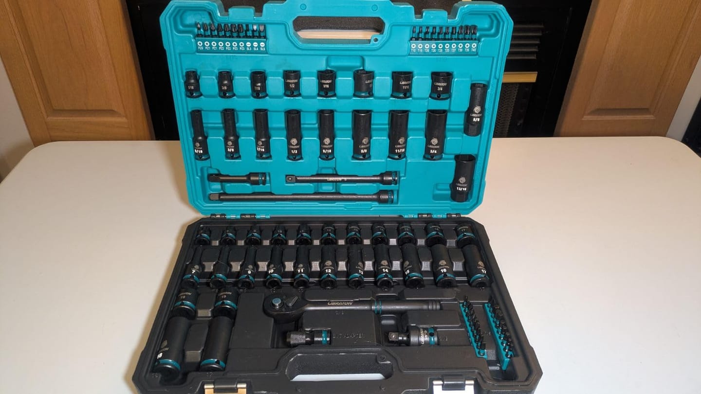 Customer photo review of Libraton 90PCS 3/8" Drive Master Impact Socket & Ratchet Set - Product Description