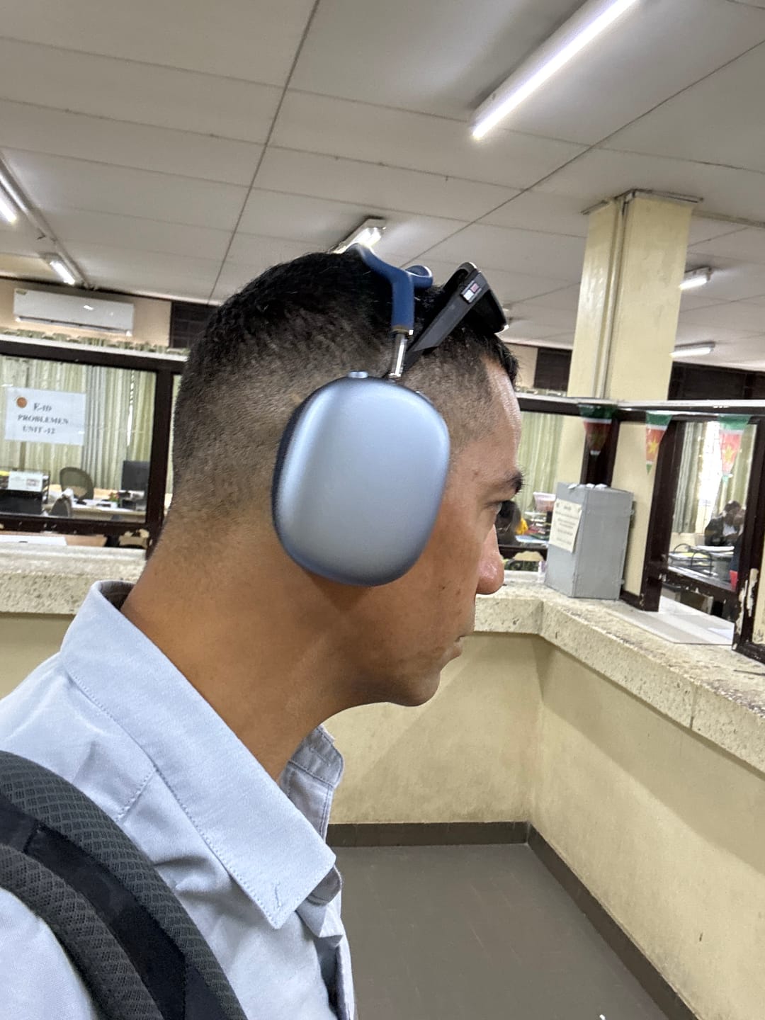 Customer photo review of AirPods Max Ear Cushions – WC PadZ Max