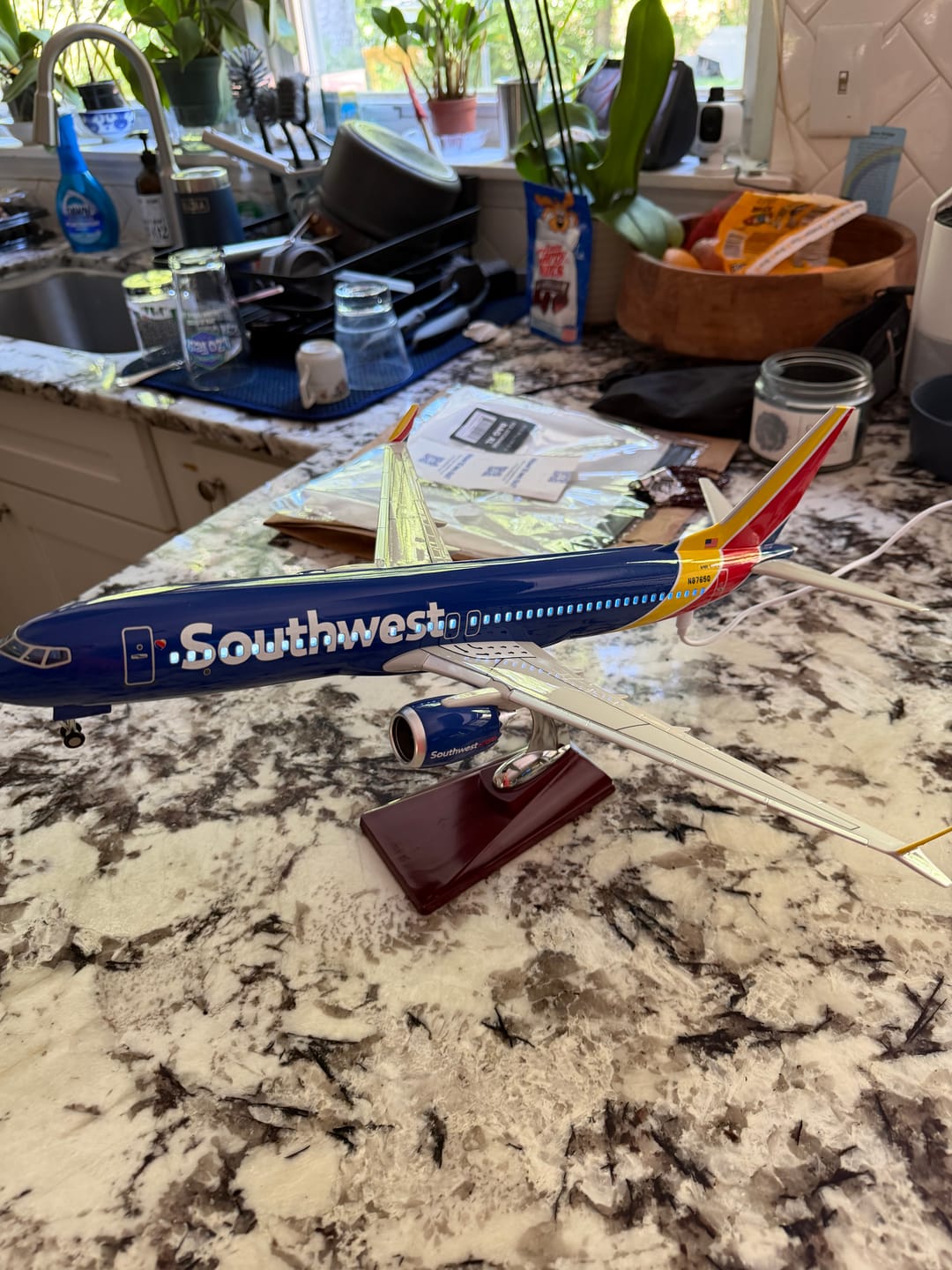 Customer photo review of Boeing 737 MAX 8 Southwest 1:80 – 47 cm / 18.5 in – LED Lights (PRE ORDER)