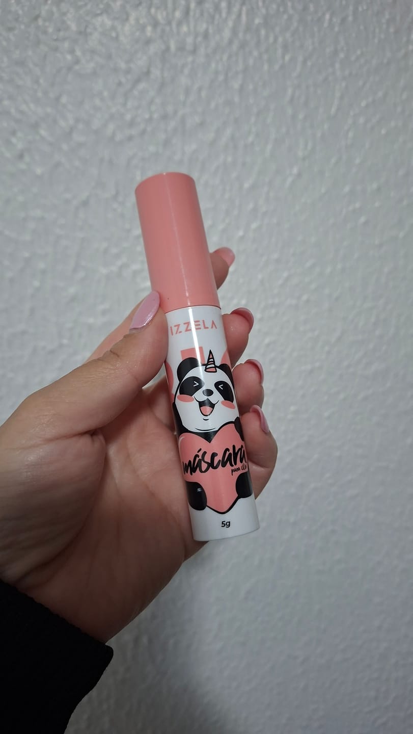 Customer photo review of Máscara Para Cílios Big No Panda Vizzela - Preta