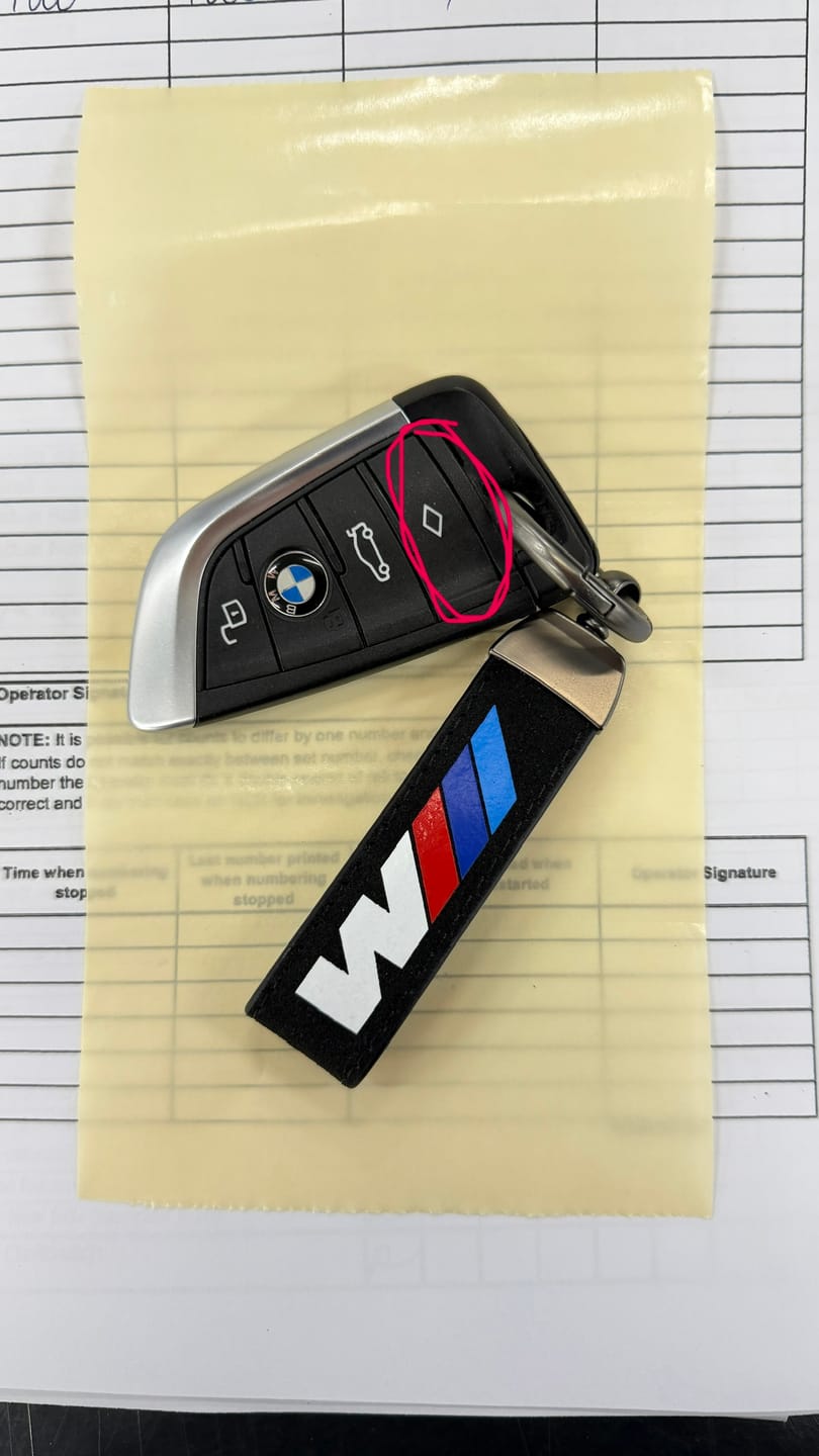 Customer photo review of BMW M KEYCHAIN